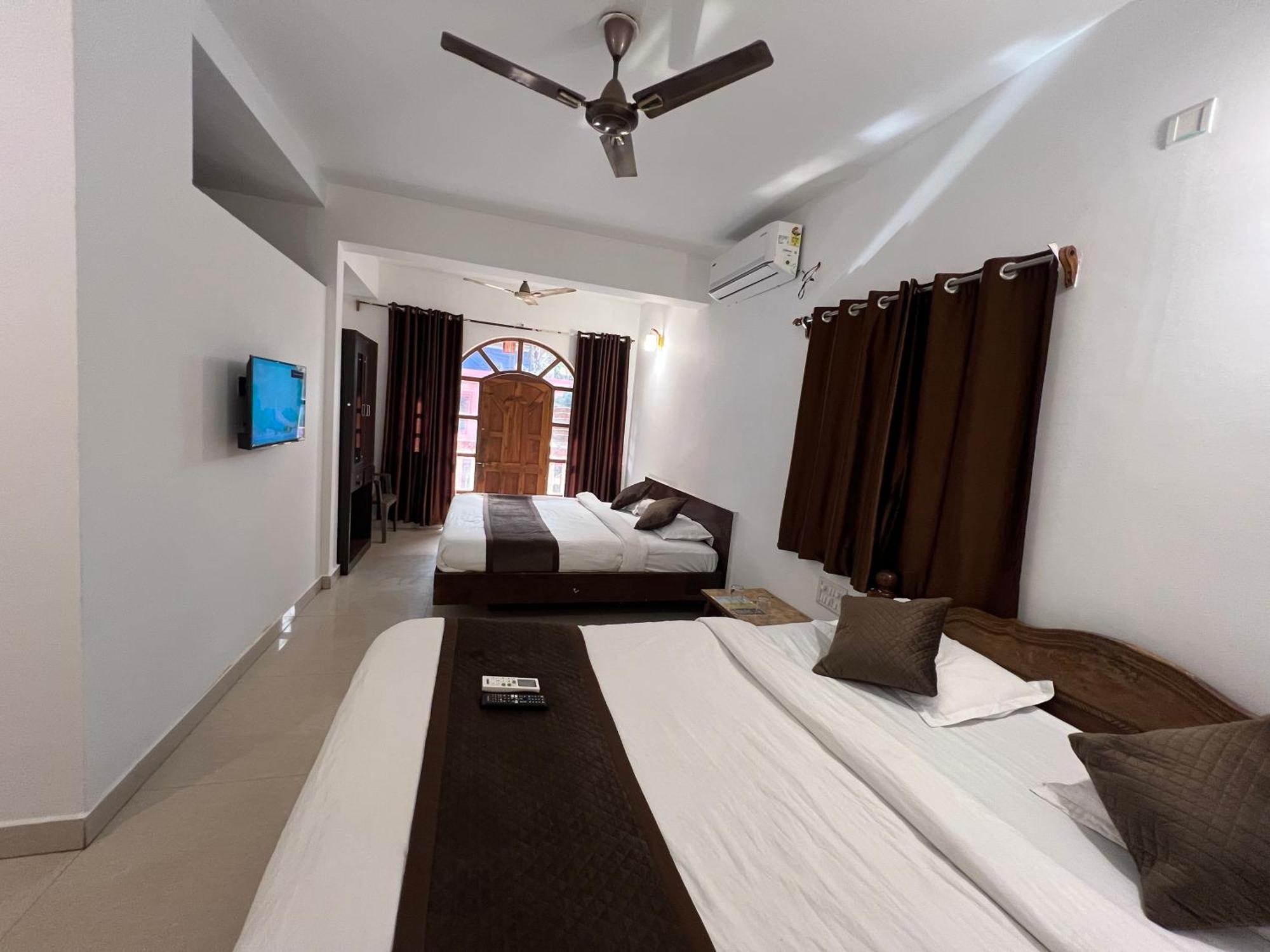 Aura Rooms & Swimming Pool, Calangute Eksteriør bilde