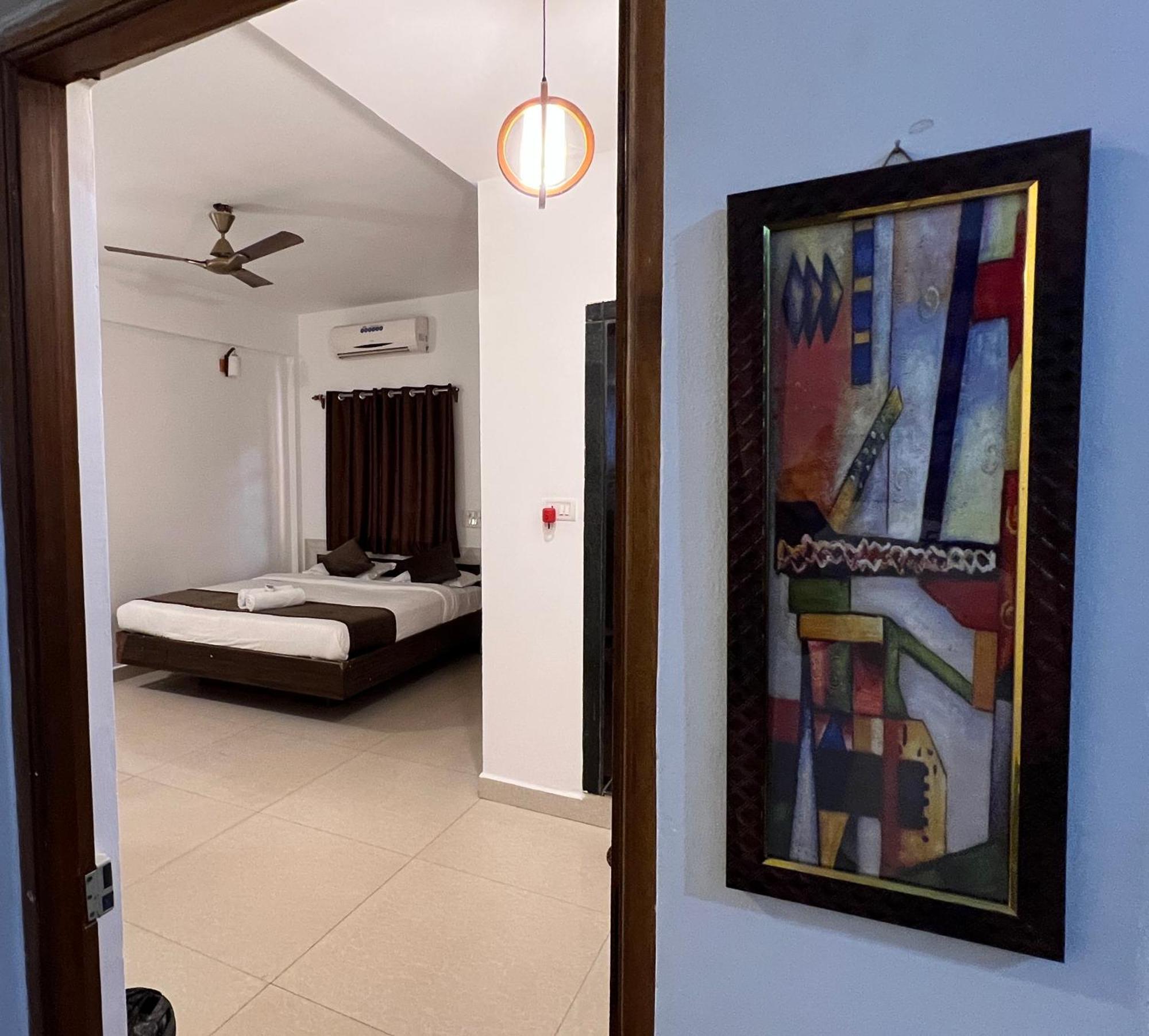 Aura Rooms & Swimming Pool, Calangute Eksteriør bilde